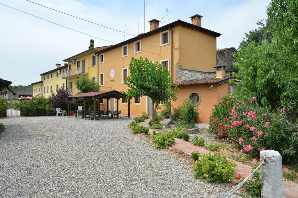 Agriturismo Le Mura Del Gherlo Villa Valeggio sul Mincio Eksteriør bilde