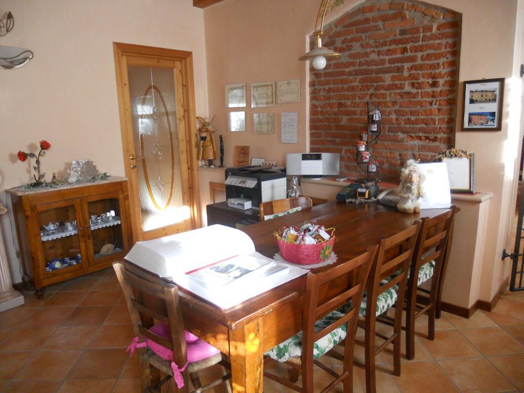 Agriturismo Le Mura Del Gherlo Villa Valeggio sul Mincio Eksteriør bilde