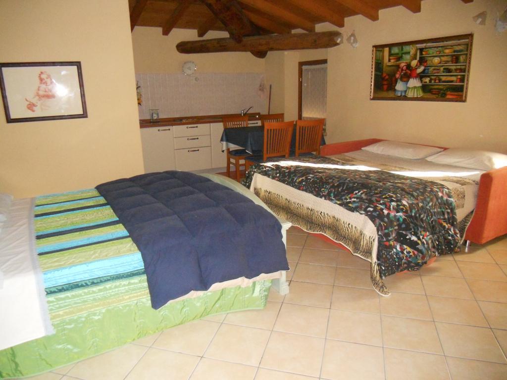 Agriturismo Le Mura Del Gherlo Villa Valeggio sul Mincio Eksteriør bilde