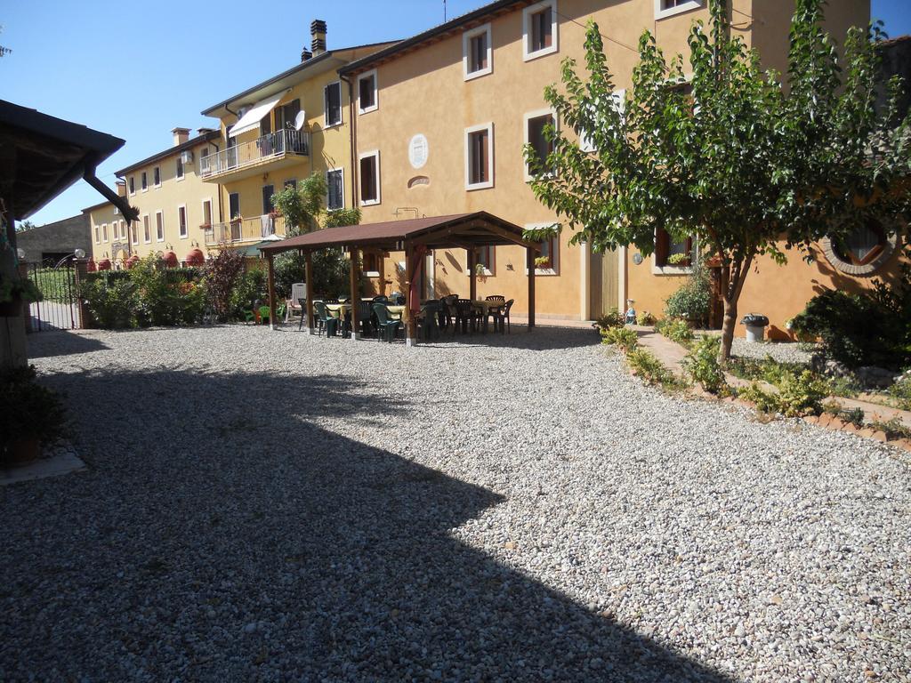 Agriturismo Le Mura Del Gherlo Villa Valeggio sul Mincio Eksteriør bilde