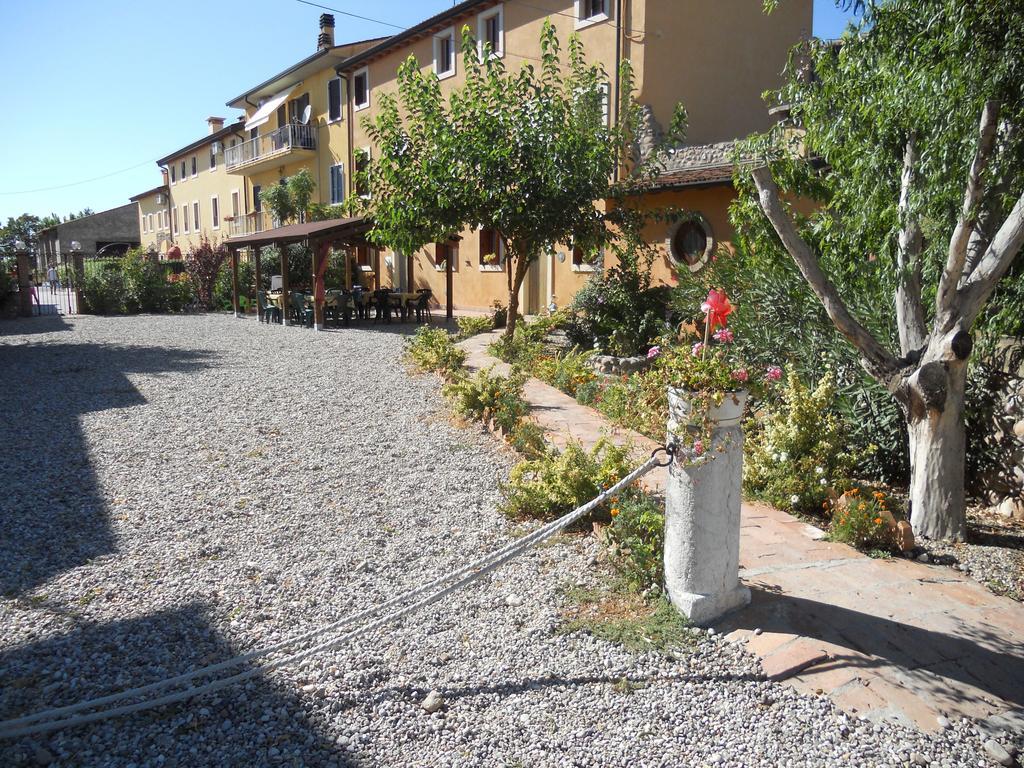 Agriturismo Le Mura Del Gherlo Villa Valeggio sul Mincio Eksteriør bilde